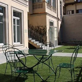 دي فاريزي فندق 4*