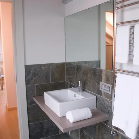 دي فاريزي 4*