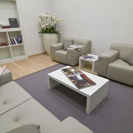 Ξενοδοχείο Di