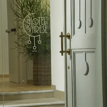 Di Ξενοδοχείο 4*