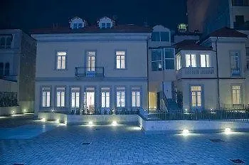 Di 4*