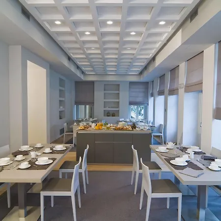 Di Hotel 4*